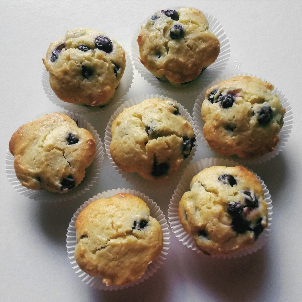 Blueberry muffins / borovničevi mafini